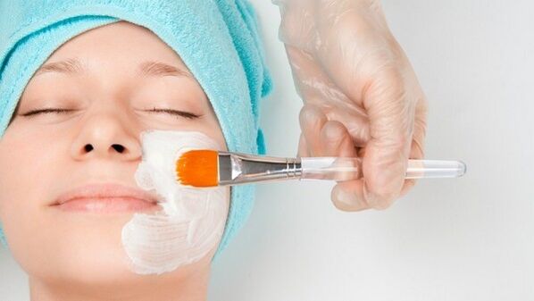 Μάσκα προσώπου - μια λαϊκή θεραπεία για την αναζωογόνηση του δέρματος στο σπίτι
